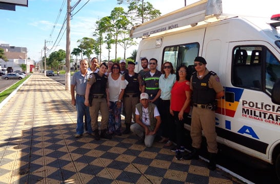 Polícia militar e parceiros realizam blitzes educativas sobre o período de Carnaval