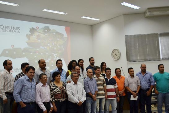 Encontro promovido em Araxá define colegiado dos Fóruns Regionais do Governo de Minas