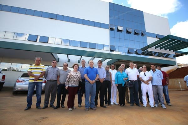 Prefeitura visita obras do Hospital da Unimed Araxá
