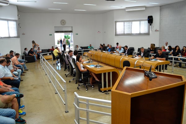 Demandas de trânsito, esporte e serviços urbanos são apresentadas na Câmara