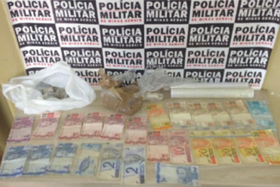 Jovem é preso com maconha