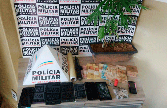 Polícia Militar realiza operação e cumpre mandados de prisão, busca e apreensão