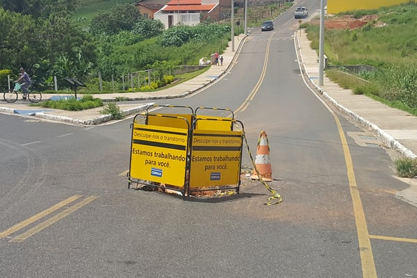 Câmara aprova lei que obriga concessionárias a reparar vias públicas em até 72 horas