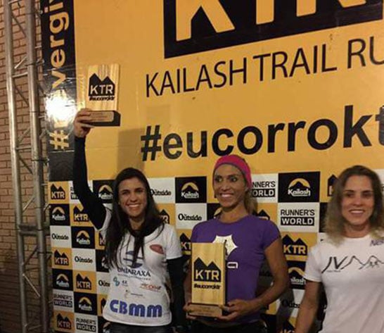 Professora do Uniaraxá compete em circuito com apoio da instituição