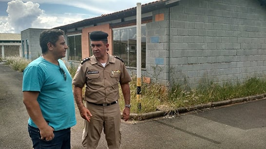 Secretário informa ao vereador Robson Magela repasse de recursos da PMA para a conclusão da Transitolândia