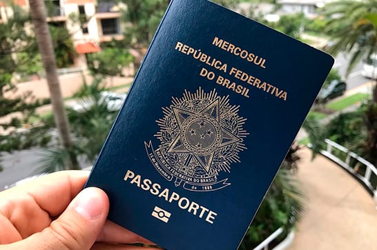 Polícia Federal suspende emissão de passaportes