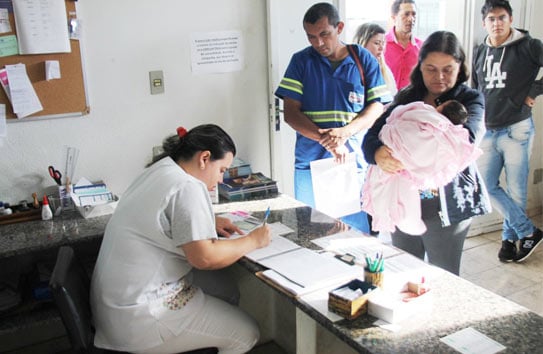 Vacinação contra gripe é retomada para crianças e gestantes