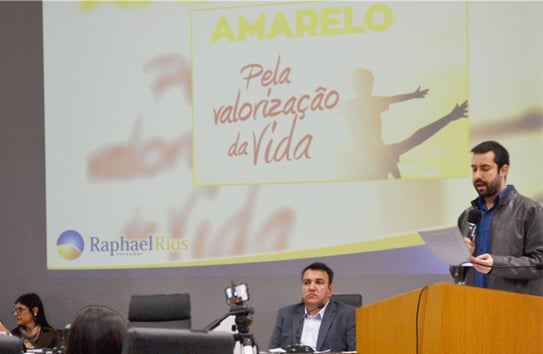 Com 67 suicídios nos últimos anos em Araxá, Raphael Rios propõe legislação para prevenir novos casos