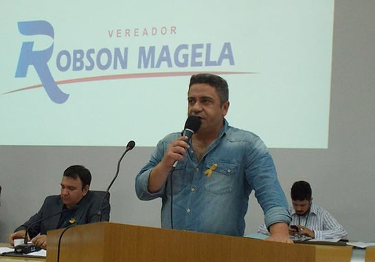 Robson Magela cobra providências da Prefeitura de Araxá sobre o lixão no Distrito Industrial