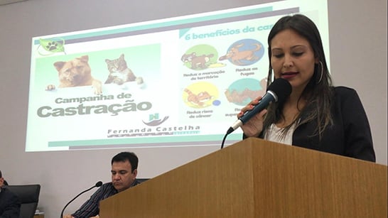 Vereadora Fernanda Castelha propõe campanha municipal sobre castração de animais