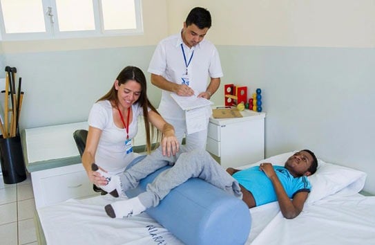 Clínica de Fisioterapia do Uniaraxá completa 10 anos com mais de 227 mil atendimentos realizados