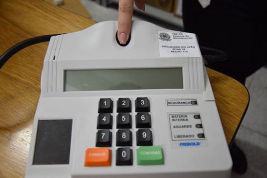 TSE lança aplicativo para título de eleitor no celular