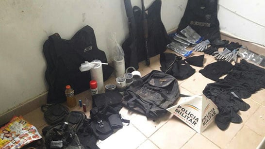 PM apreende armas e munições usadas na explosão da agência de Tapira