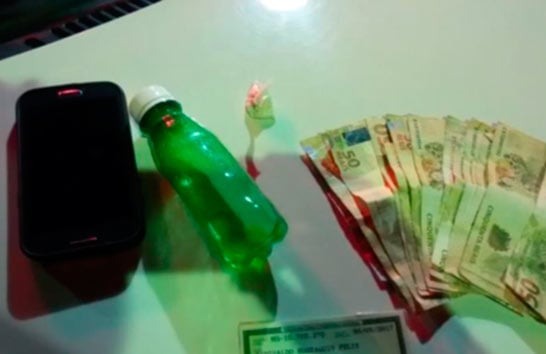 PM prende autores com drogas em banheiro de boate