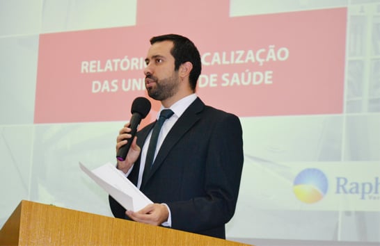 Raphael Rios apresenta relatório de fiscalização de Unidades de Saúde