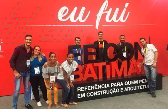 Alunos do Uniaraxá participam da Feicon Batimat