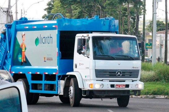 Coleta de lixo volta a ser feita em Araxá