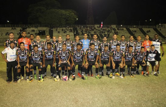 Araxá perde amistoso para o Crac