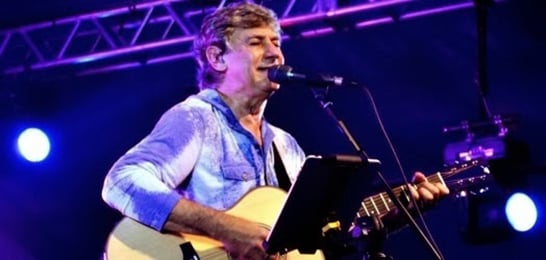 Flávio Venturini e Orquestra Sesc de Viola no Minas ao Luar
