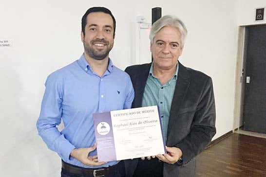 Vereador Raphael Rios recebe homenagem por atuação em defesa do Meio Ambiente