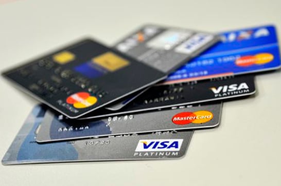 Um em cada três clientes ignora fatura do cartão de crédito