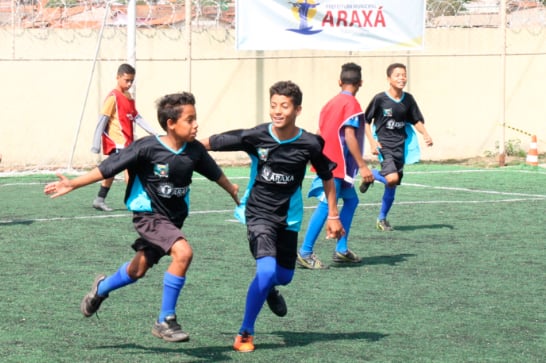 Manhã Esportiva reúne 150 crianças e adolescentes