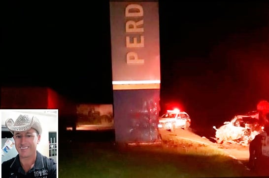 Morador de Araxá morre ao bater em totem no trevo de Perdizes