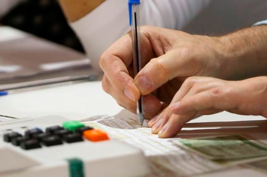 Prazo para justificar ausência no segundo turno vai até 27 de dezembro