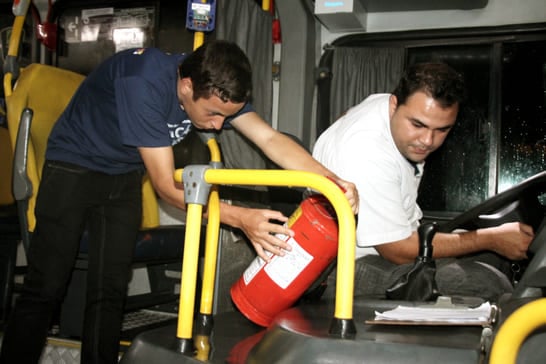 Prefeitura de Araxá vistoria ônibus de transporte coletivo