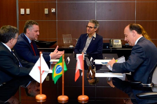 Governador Romeu Zema se reúne com embaixador do Canadá no Brasil