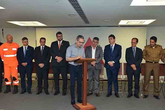 Governador Romeu Zema sanciona PL que determina medidas mais rígidas para barragens em Minas Gerais
