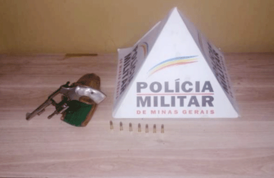 PM prende autor com arma e munição no Centro