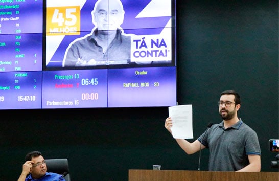 Raphael Rios cobra informações sobre os R$ 45 milhões anunciados por deputado