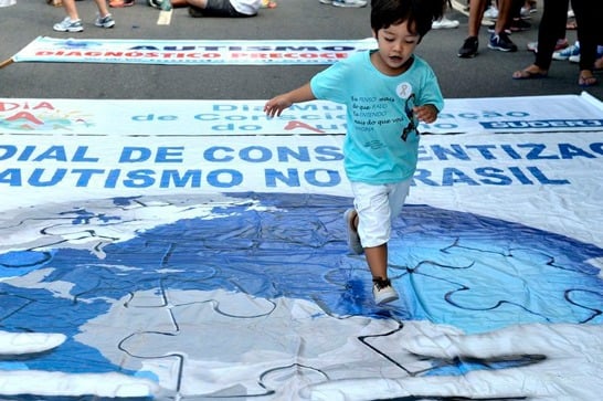 Autismo: desinformação e mitos alimentam preconceito