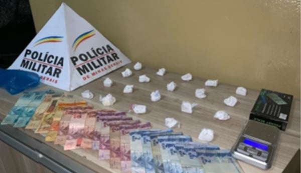 PM prende suspeitos por tráfico de drogas