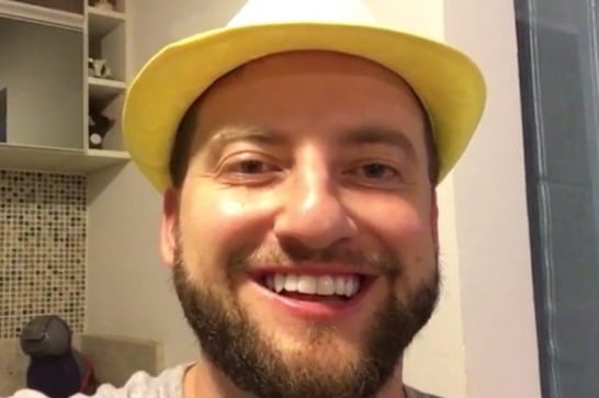 Humorista Eros Prado faz show em Araxá nesta quarta