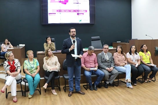 Audiência Pública cobra retorno do Tempo Integral nas escolas estaduais de Araxá