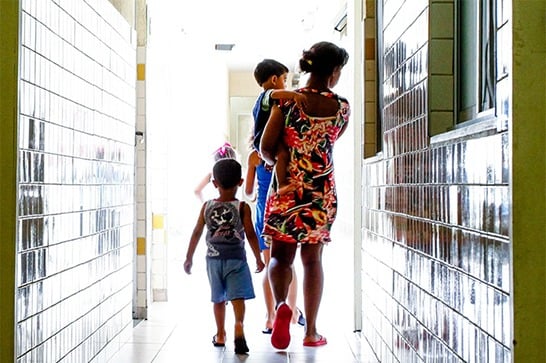 Lei prioriza vagas em creches e escolas para vítimas ou filhos de vítimas de violência