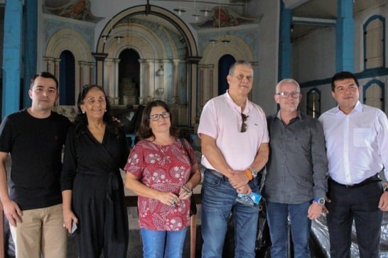 Bosco e secretário estadual de cultura visitam igreja São Sebastião em Araxá