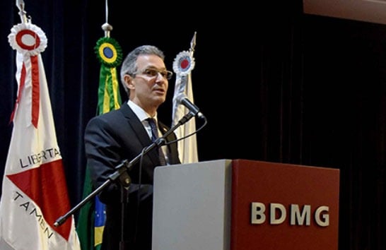 Romeu Zema lança Programa Minas Atende