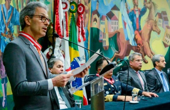 Romeu Zema defende união e sensibilidade dos Poderes para reerguer o Estado
