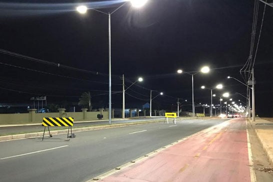 Prefeitura implanta iluminação de LED na Hitalo Ros