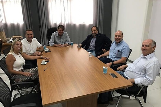Diretores da McCain na América Latina participam de reunião com Aracely