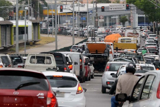 Mais de 1,3 milhão de motoristas ainda devem IPVA