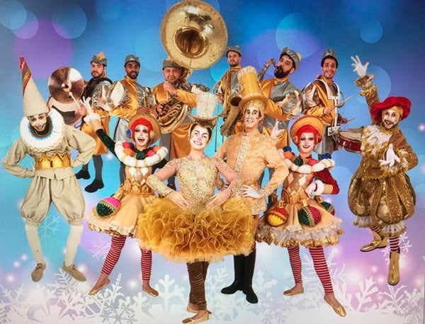 FestNatal Araxá apresenta: a Parada da Corte de Papai Noel