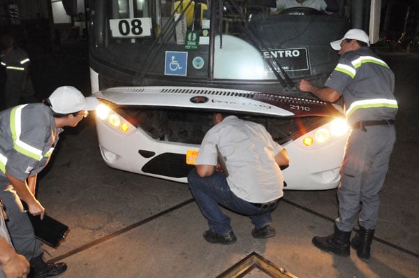 Prefeitura promove vistorias nos ônibus do transporte coletivo