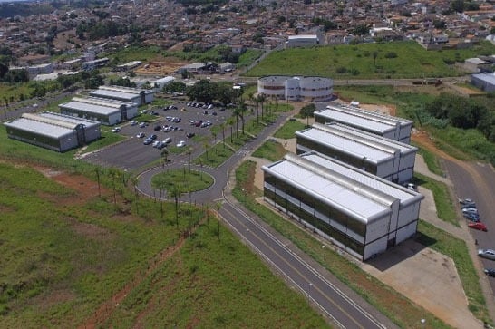 Aracely encaminha à ALMG pedido de calamidade pública em Araxá