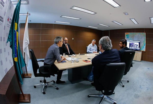 Romeu Zema reforça trabalho de prevenção e defende ações do governo federal para minimizar impactos econômicos do coronavírus