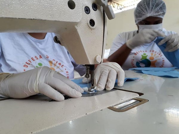 Sistema prisional mineiro vai produzir máscaras contra o coronavírus