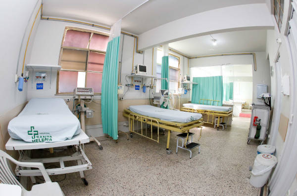 Apenas 3% dos leitos de UTI em Minas Gerais estão ocupados por casos confirmados e suspeitos de coronavírus